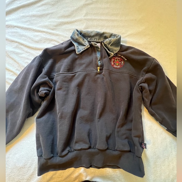 Vintage Fire Rescue crewneck - Picture 2 of 5